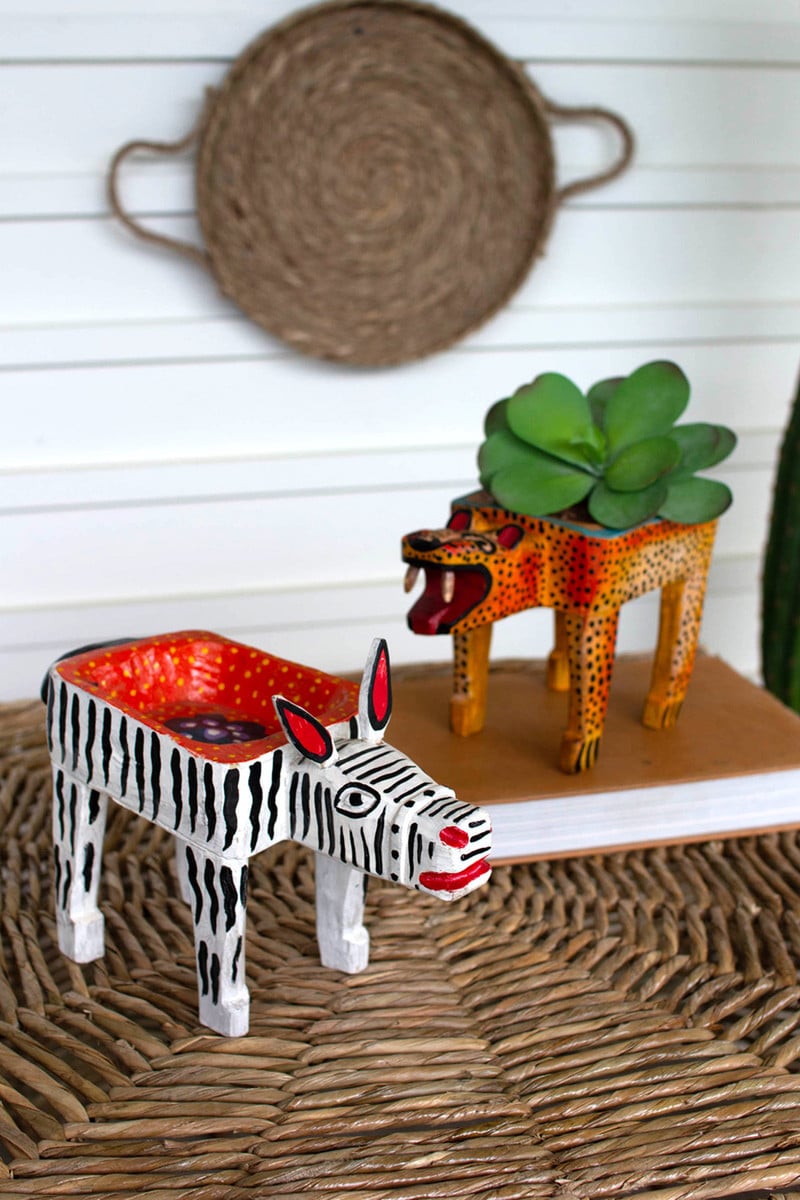 Guatemalan Wooden Cheetah Bowl - Image 2