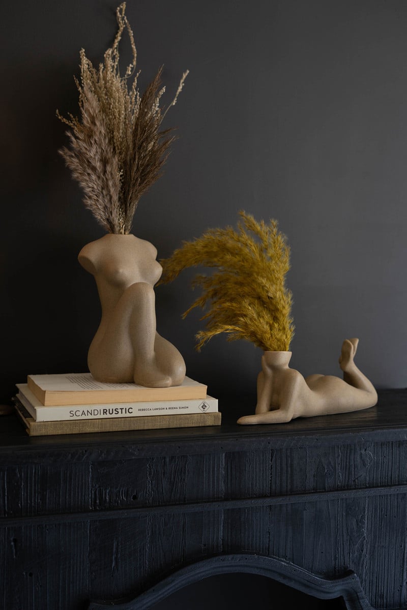 Kneeling Nude Female Figure Vase - Image 4